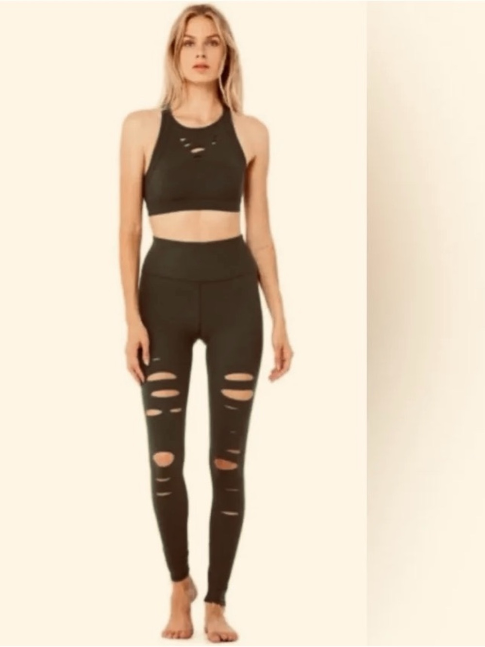 ALO warrior bra & leggings set (grey & black)
